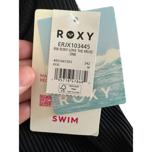 Roxy Black Ribbed One Piece Swimsuit Love The Muse Underwire Swimwear Size M NWT - Picture 8 of 9